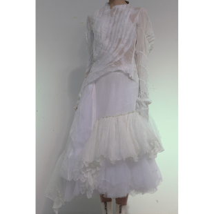 繁复剪裁 Bihan 法国宫廷 26858 精雕天蚕蕾丝上衣系列 Marc