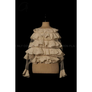 40%OFF 花边上衣 Mutedance