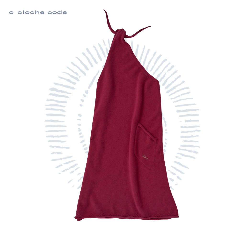 o cloche code 羊绒斜肩系带连衣裙