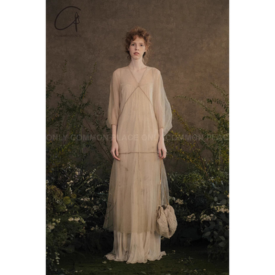 挂脖真丝方格连衣裙Mutedance