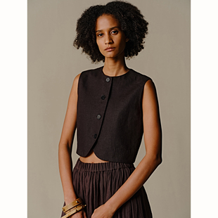 INTO THE EAST 圆领马甲