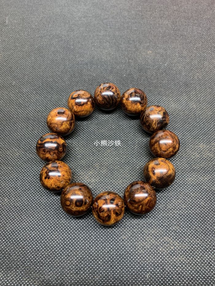 收藏级【小熊沙铁】【一物一拍】美国沙漠铁木手串20瘤疤料满瘤疤