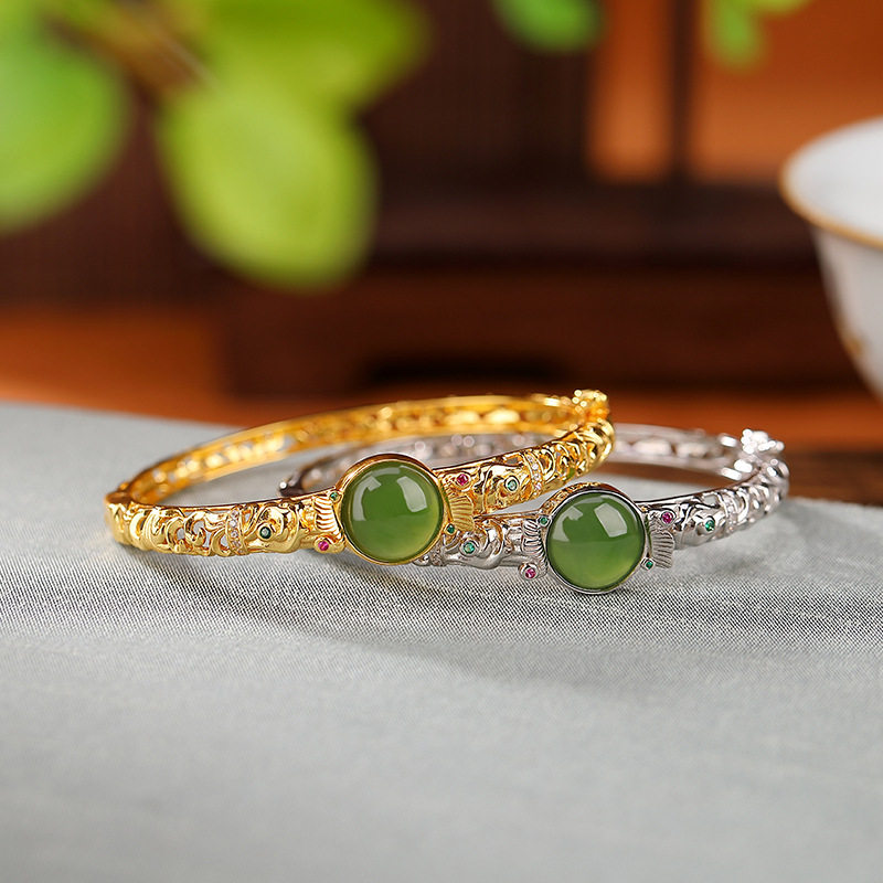 通体S925纯银镀金和田玉碧玉轻奢复古设计祥云镂空手镯调节手环