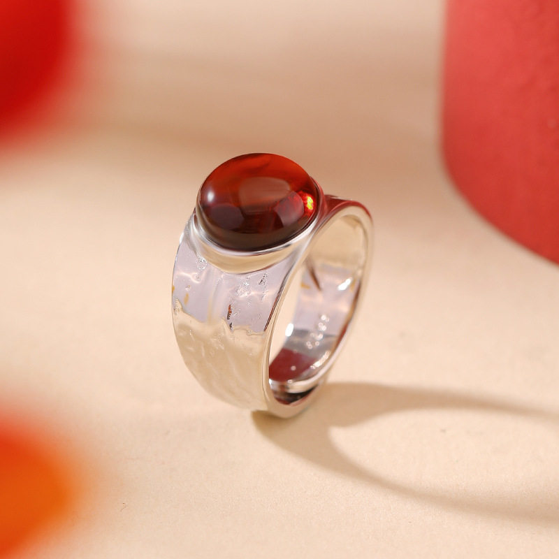 通体纯银S925纯银血珀复古简约个性圆形宽面戒指欧美气质开口指环