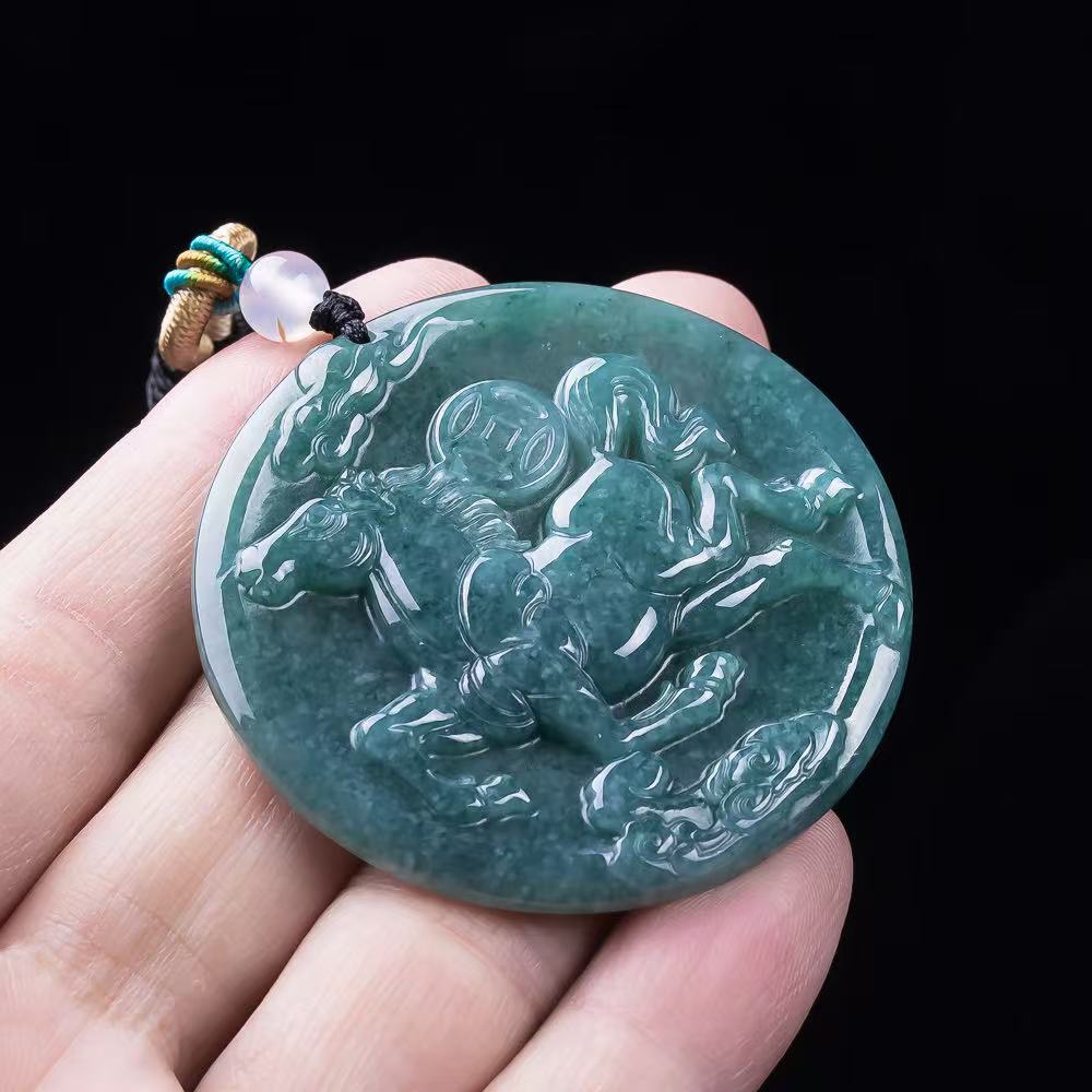 天然A货翡翠豆种生肖马吊坠马牌冰种玉石挂件玉佩男女款玉器