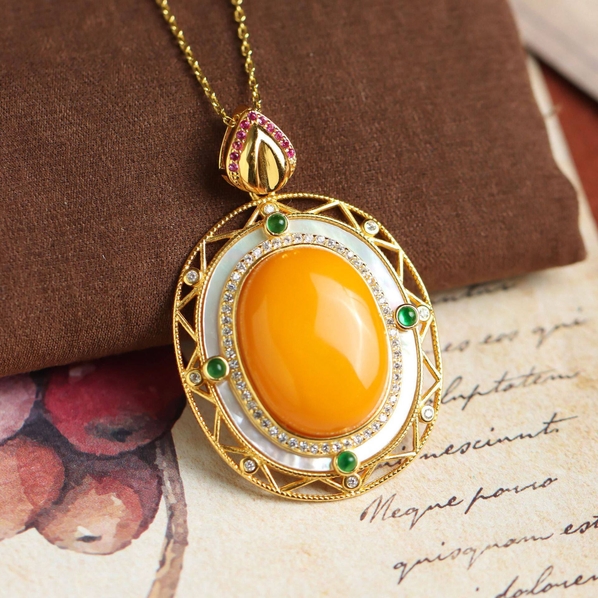 通体纯银镀金镶嵌琥珀蜜蜡大蛋面吊坠复古民族风送礼女款吊坠项链