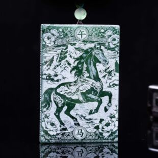 天然A货翡翠瑞马迎春蓝水料双面精工影雕高冰种老玉石吊坠挂件玉