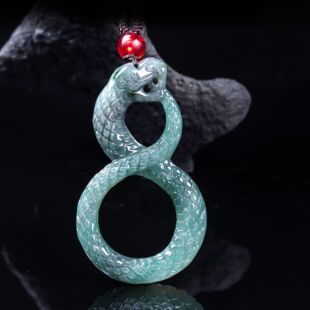天然A货翡翠衔尾蛇吊坠精工玉石种老高冰玉坠挂件挂坠玉美