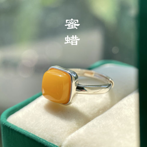 天然蜜蜡方糖戒指S925纯银蜜蜡方形戒指简约现货可出鉴定证书