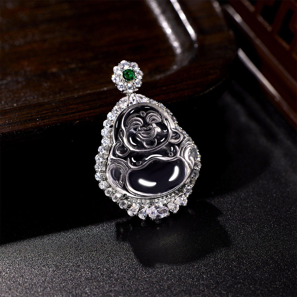 S925银镶嵌天然水沫玉大肚佛公天然翡翠弥勒佛高端吊坠厂家直销