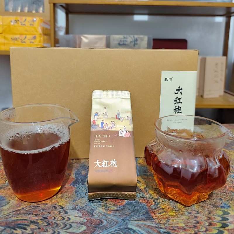 拼配大红袍中轻火炭焙武夷岩茶