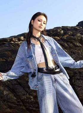 拓谷正品2026早春新款时尚翻领宽松百搭牛仔外套女潮c60443