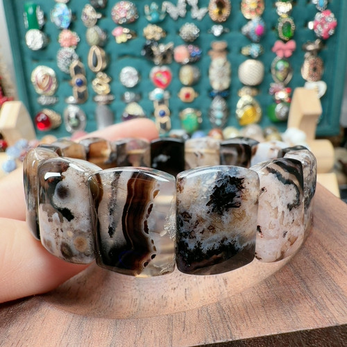 黑樱花玛瑙默认瑕疵不退换满25包邮