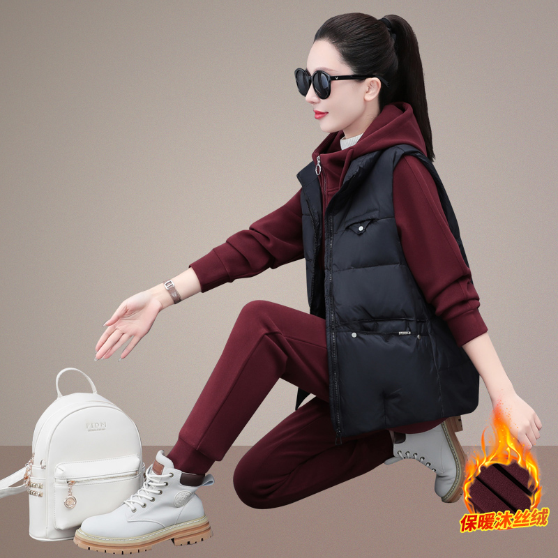 品牌运动套装女加绒加厚连帽卫衣三件套2025冬季新款洋气休闲服女