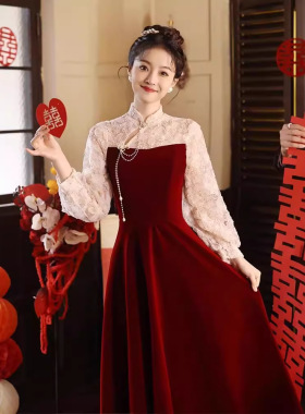 敬酒服新娘2026新款丝绒红色结婚订婚礼服回门宴便装大码连衣裙女