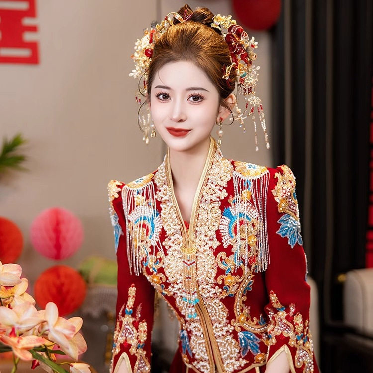 秀禾服婚服2026新款中式v领大码显瘦龙丝绒凤褂女结婚新娘出嫁服