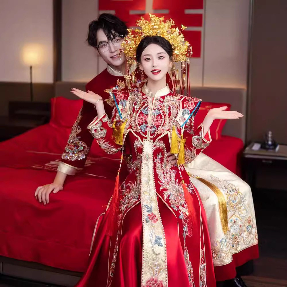 秀禾服新娘2026新款结婚中式婚纱凤冠霞披高端出阁服嫁衣秀和秋冬