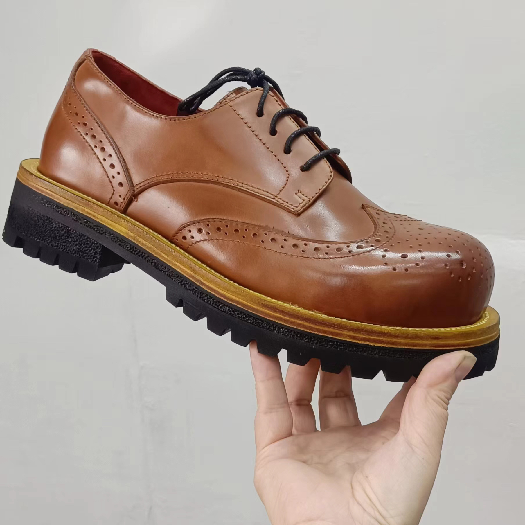 复古水洗马皮雕花皮鞋固特异手工擦色做旧工装时尚潮流休闲鞋男