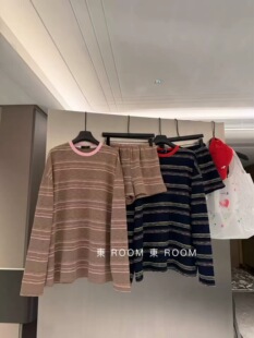东room2026夏季新款时尚撞色条纹套装女宽松显瘦休闲慵懒风两件套