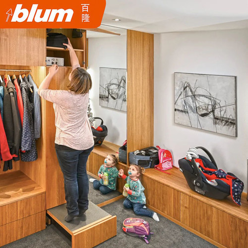 百隆SPACESTEP摘云台收纳踏脚凳