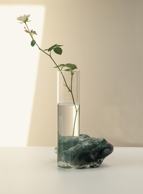 极简主义天然水晶玛瑙碧玉花瓶