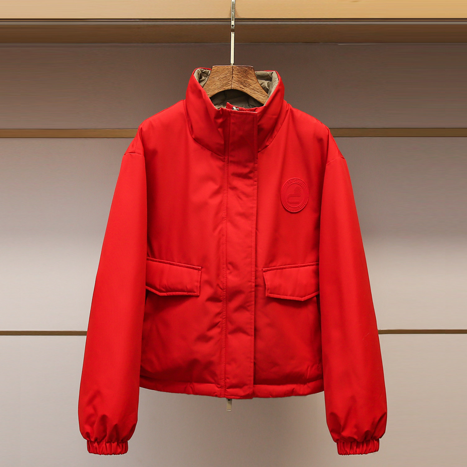 深圳南油高端女装2025冬季新款时尚复古高领双面穿羽绒服保暖外套,女装/女士精品,羽绒服,淘宝优惠券,粉丝福利购,淘宝优惠卷