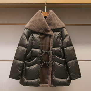 深圳南油高端女装2025冬季新款皮毛一体中长款绑带设计廓形羽绒服