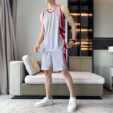 灰色