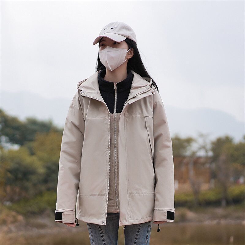 卡其色