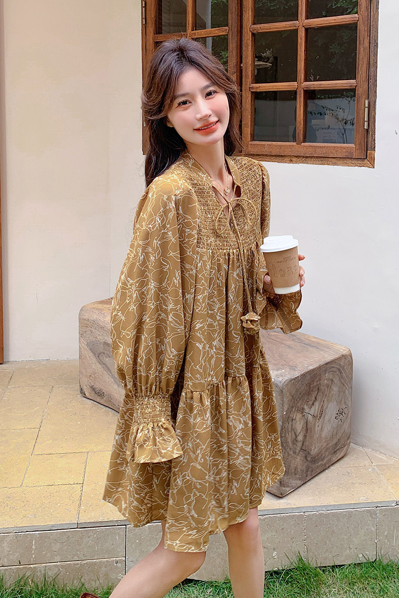 茶歇法式复古碎花连衣裙女2025年春季新款小个子超好看度假风裙子,女装连衣裙,浙宝169A(原263)