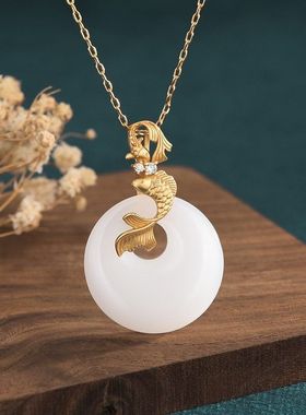 宫廷风复古平安扣项链女锦鲤鱼跃龙门镶嵌仿白玉玉黄金吊坠项饰