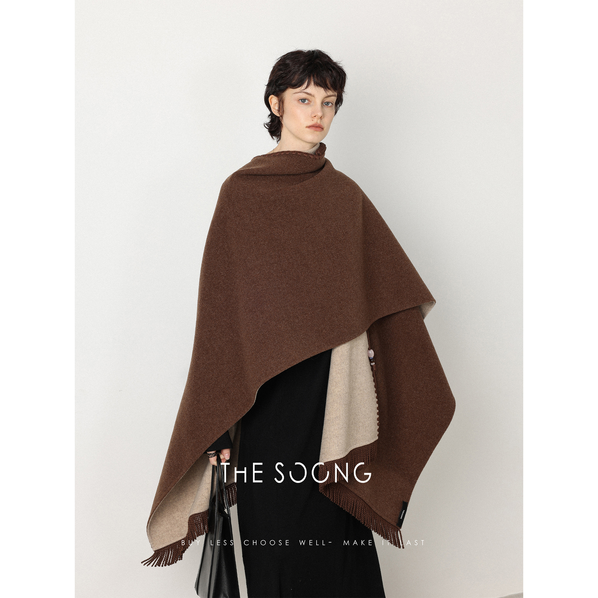 THESOONG澳洲美丽奴羊毛斗篷大衣