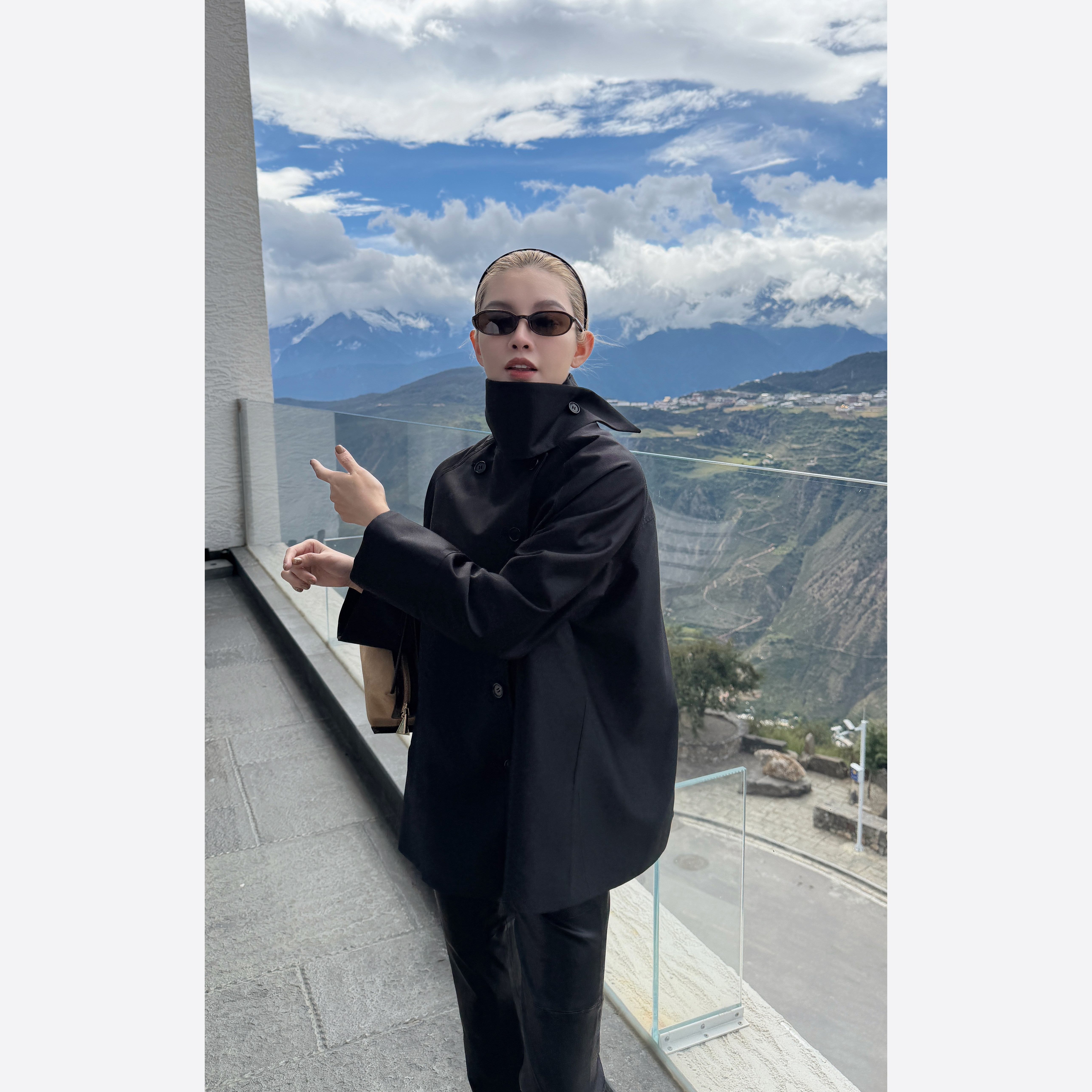 THESOONG/斗篷外套 极简宽松设计感飘领短款风衣外套女9169