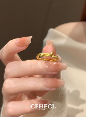 原创设计师金色灵蛇缠绕戒指轻奢