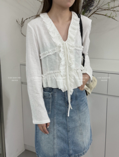 1637春夏新款法式浪漫风木耳边系带衬衫长袖显瘦V领短款小衫上衣