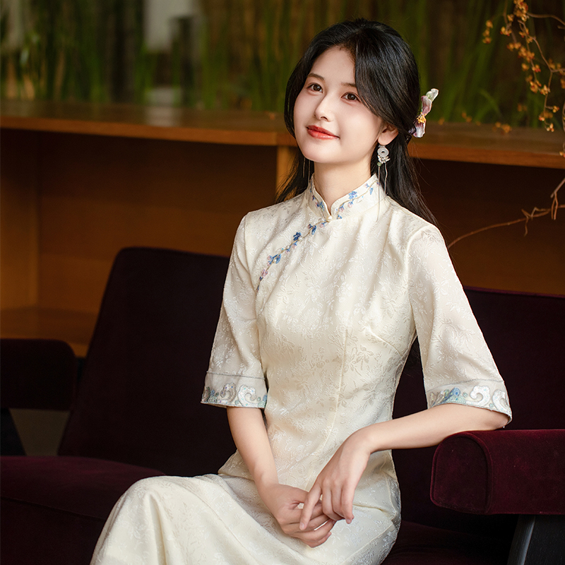 新中式白色旗袍女日常款上班穿