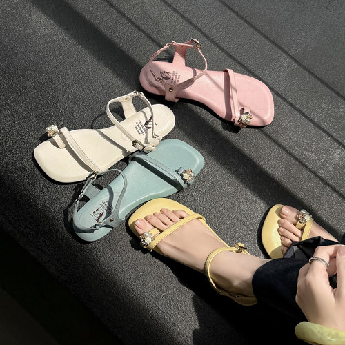 简约水钻 Elegant气质套趾凉鞋女夏季羊皮真皮一字扣带圆头平底鞋