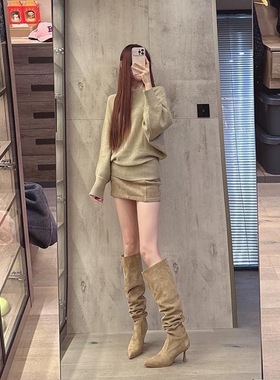 宽筒大筒围黑色堆堆靴女2025年春秋新款尖头高跟长靴细跟高筒靴子