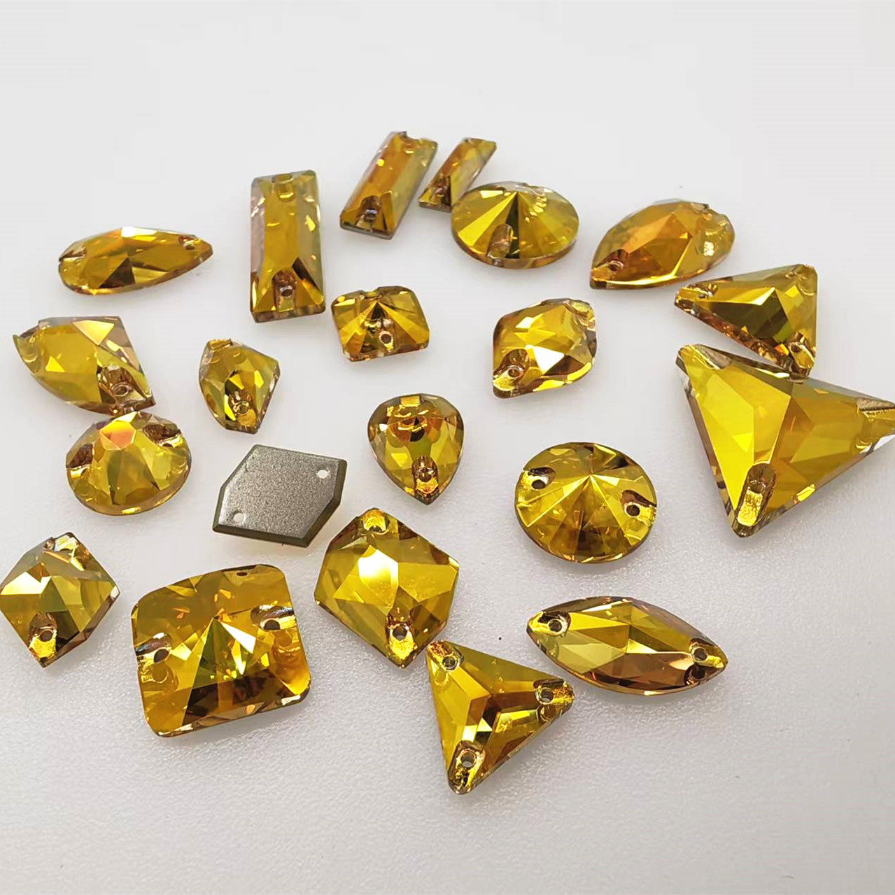 K9阳光金高档异形水滴圆形水晶玻璃手缝钻DIY赛服亮钻衣服装饰钻