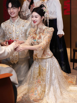 秀禾服新娘高级2025年夏季新款中式婚纱结婚礼服重工奢华秀和服女