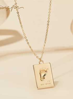 定制新生儿手脚印银项链纪念宝宝百日纪念婴儿可刻字方牌吊坠礼物