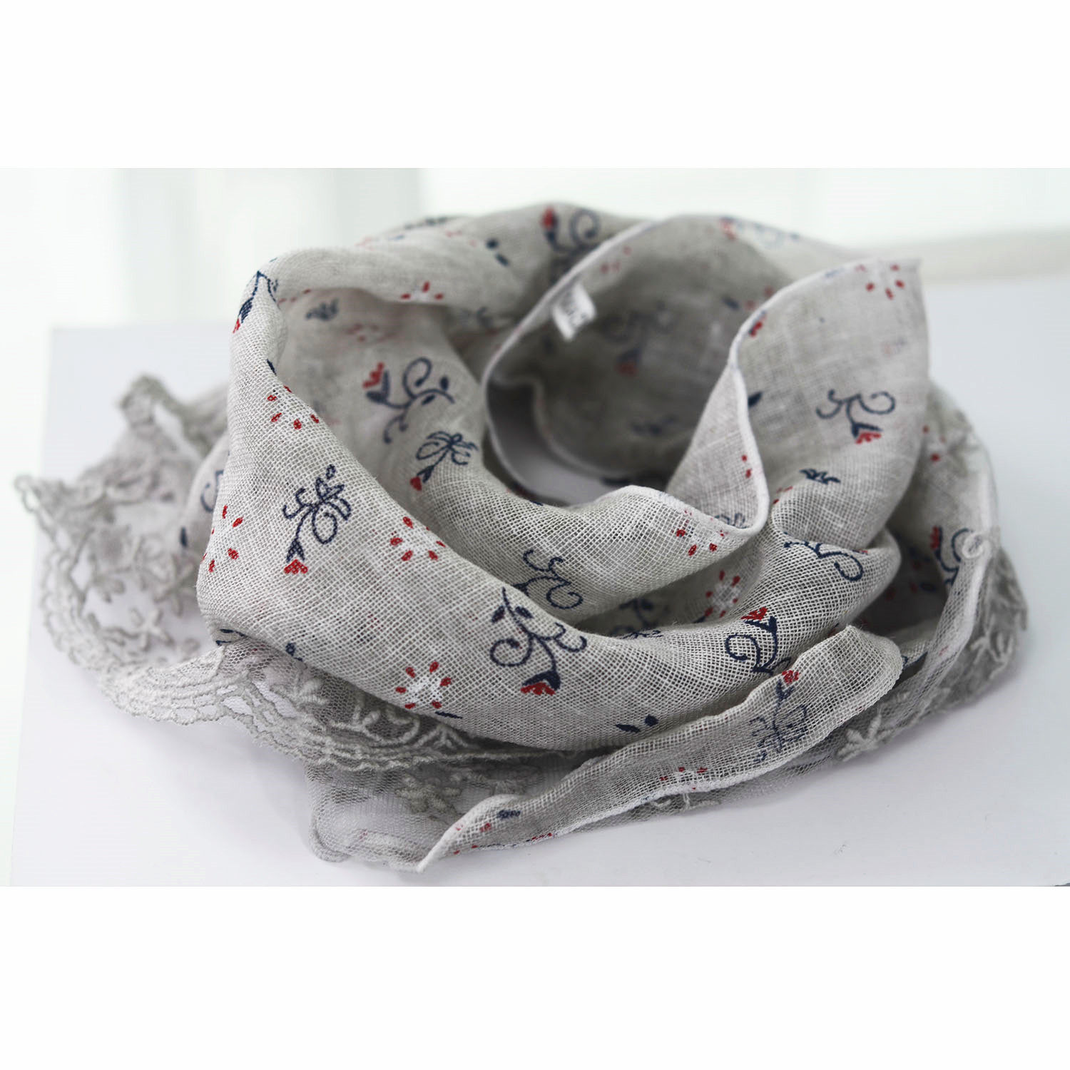 日式碎花三角巾  柔美蕾丝韩版护颈头巾文艺复古防晒配搭小丝巾,服饰配件/皮带/帽子/围巾,围巾/丝巾/披肩,淘宝优惠券,粉丝福利购,淘宝优惠卷