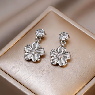 Chic Minimalist Studs Korean Zircon Floral Earrings