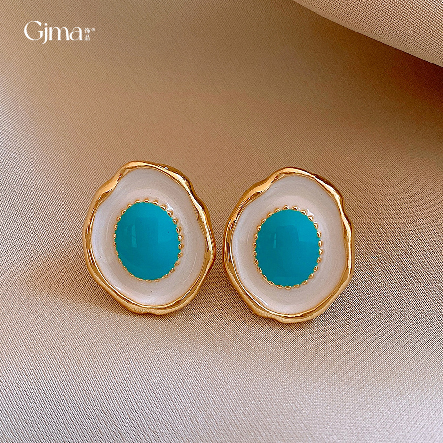 Drip Geometric Earrings, Textured Fold Elegant Studs