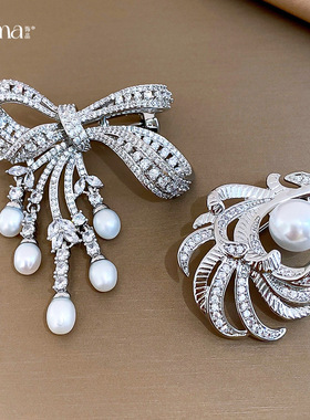 French Feather Brooch, Zircon Bow Pearl Luxury Pin
