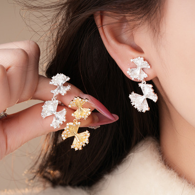 18k真金电镀锆石扇形蝴蝶结耳夹