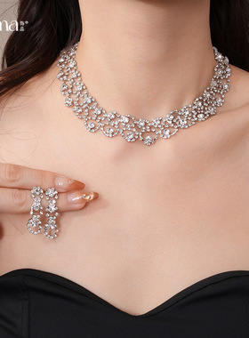 宫廷风镶钻几何镂空项链耳钉套装
