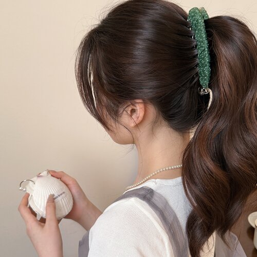 抹茶绿高颜值波点香蕉夹