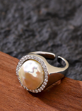 镶钻锆石不规则巴洛克珍珠戒指