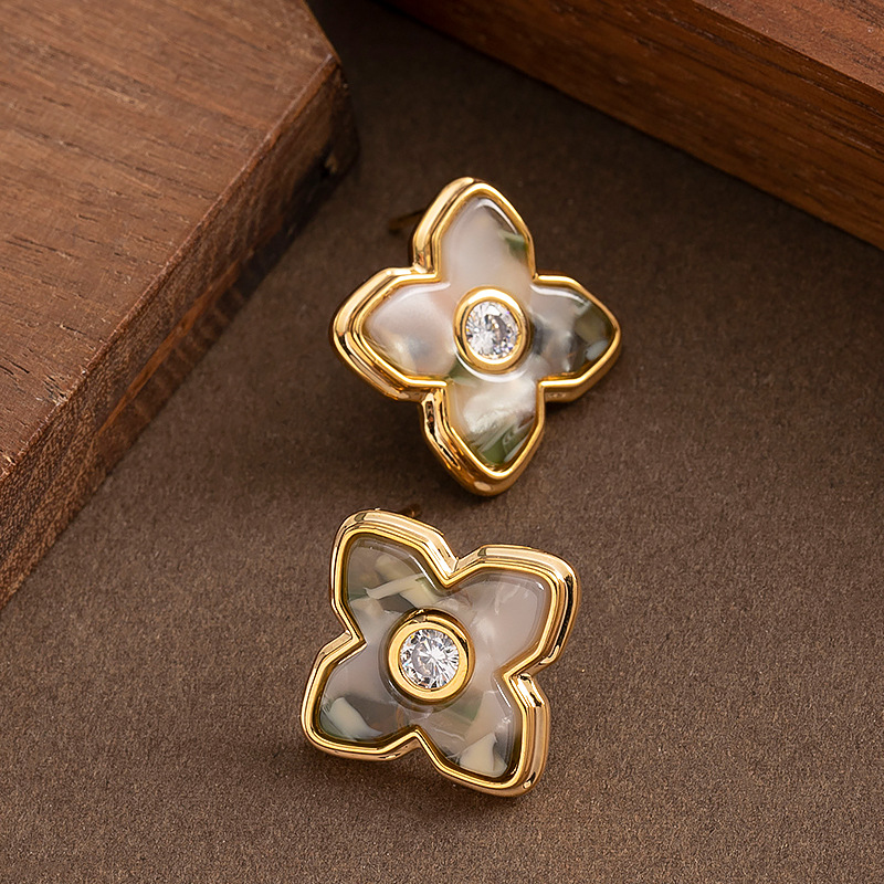 S925银针法式优雅气质四叶草耳钉